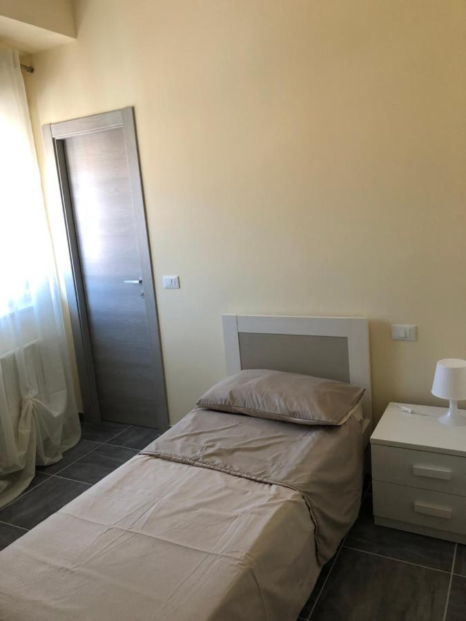 Casa Renzo Hotel L'Aquila Ngoại thất bức ảnh